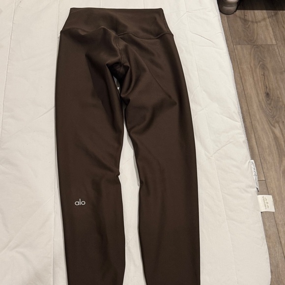 ALO Yoga Brown Leggings - Picture 1 of 3